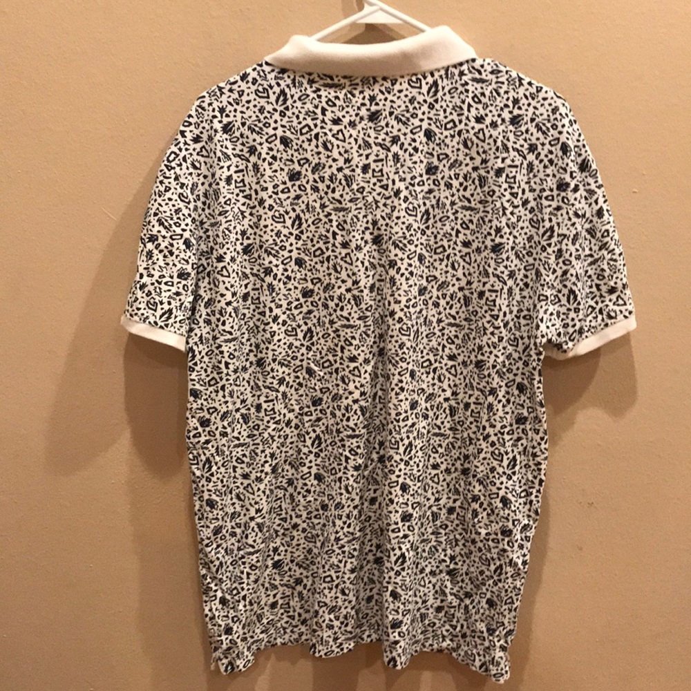Polo - Picture 2 of 4